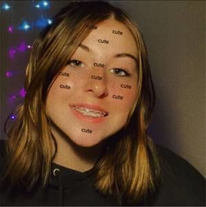 Meet your Posher, Cyera